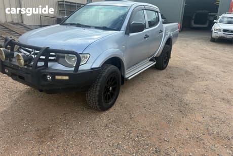Silver 2014 Mitsubishi Triton Double Cab Utility Glx (4X4)