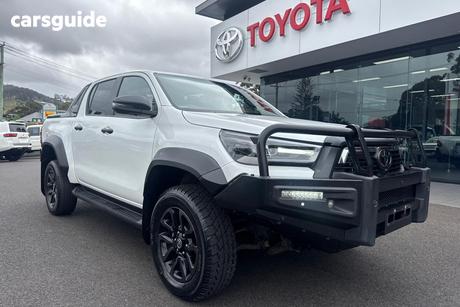 White 2024 Toyota Hilux Double Cab Pick Up Rogue 48V (4X4)