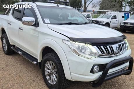 White 2016 Mitsubishi Triton Dual Cab Utility Gls (4X4)