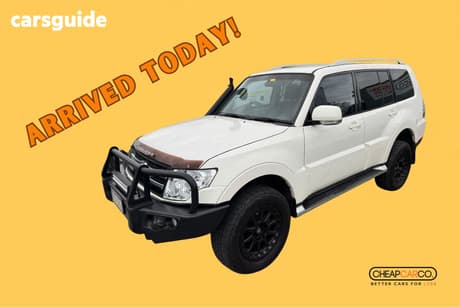 White 2008 Mitsubishi Pajero Wagon Vr-X Lwb (4X4)