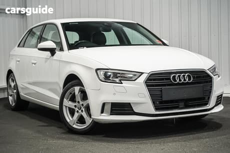 White 2018 Audi A3 Sportback 40 Tfsi Sportback (2.0 Tfsi)