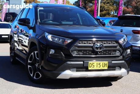 Black 2021 Toyota RAV4 Wagon Edge (Awd)