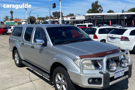 Silver 2013 Nissan Navara Dual Cab Pick-up St-X (4X4)