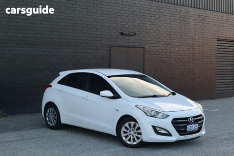 White 2016 Hyundai I30 Hatchback Active