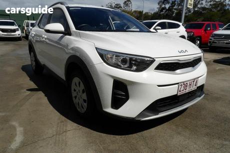White 2021 Kia Stonic Wagon S