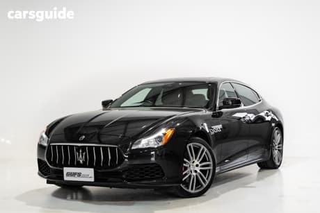 Black 2016 Maserati Quattroporte Sedan