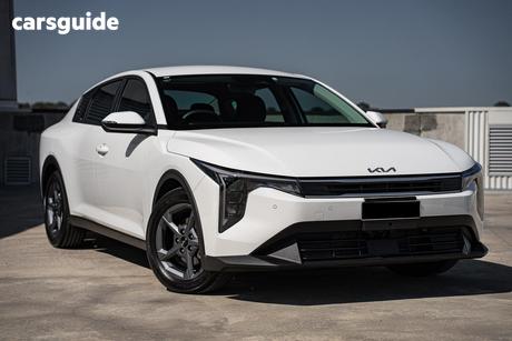 White 2025 Kia K4 Sedan S