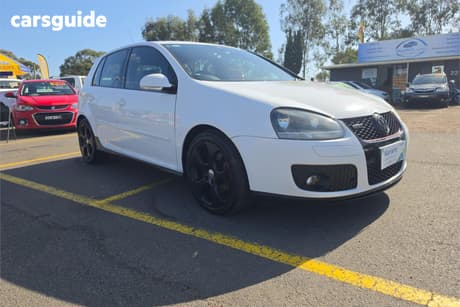 White 2008 Volkswagen Golf Hatchback Gti