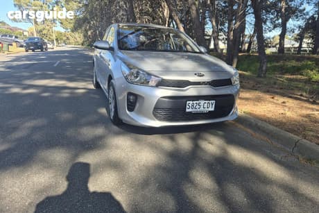 Silver 2018 Kia RIO Hatchback S