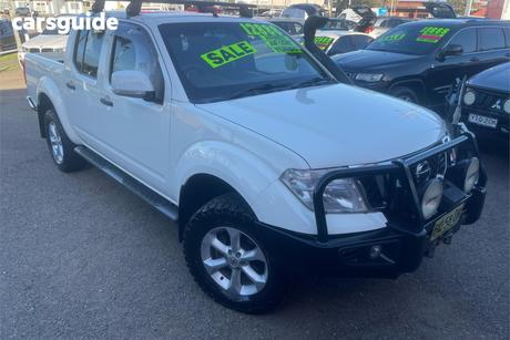 White 2012 Nissan Navara Dual Cab Pick-up St (4X4)