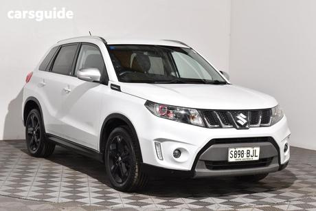 White 2017 Suzuki Vitara Wagon S Turbo (Fwd)