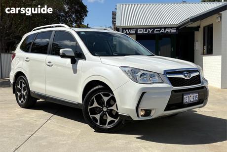 White 2015 Subaru Forester Wagon 2.0Xt Premium