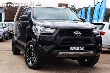 Black 2024 Toyota Hilux Double Cab Pick Up Sr5 48V (4X4)