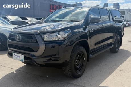 Black 2021 Toyota Hilux Double Cab Pick Up Sr Hi-Rider