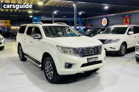 White 2019 Nissan Navara Dual Cab Pick-up St-X (4X4) (Leather Trim)