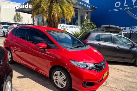 Red 2018 Honda Jazz Hatchback Vti