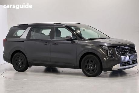 Grey 2024 Kia Carnival Wagon Si