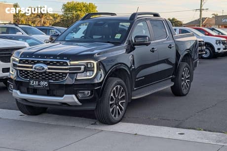 Black 2025 Ford Ranger Double Cab Pick Up Platinum 3.0 (4X4)