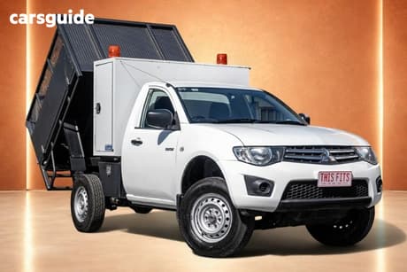 White 2011 Mitsubishi Triton Cab Chassis Glx