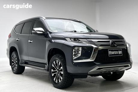 Grey 2020 Mitsubishi Pajero Sport Wagon Exceed (4X4) 7 Seat
