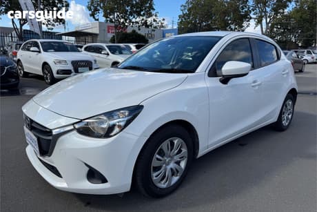 White 2018 Mazda 2 Hatchback Neo