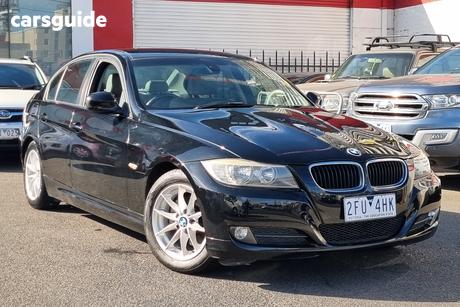 Black 2010 BMW 320I Sedan Lifestyle