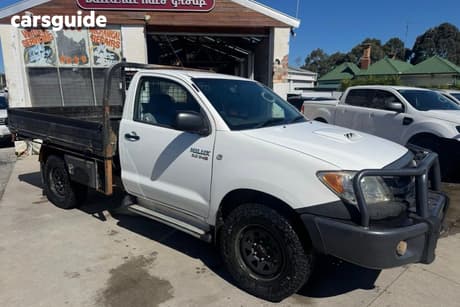 White 2011 Toyota Hilux Cab Chassis Sr (4X4)