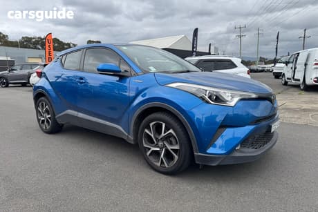 Blue 2017 Toyota C-HR Wagon (Awd)