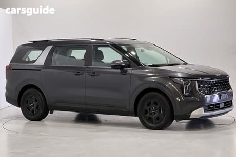 Grey 2024 Kia Carnival Wagon Si