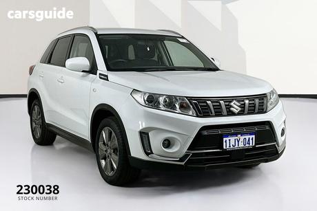 White 2024 Suzuki Vitara Wagon 1.6L