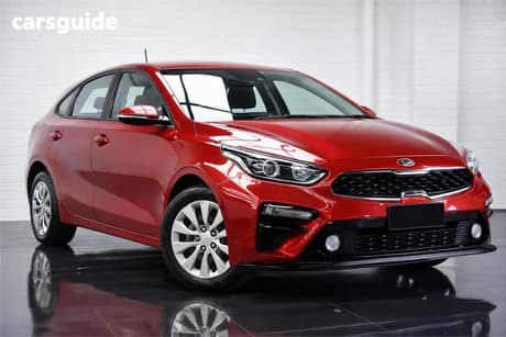 Red 2019 Kia Cerato Hatchback S (Av)