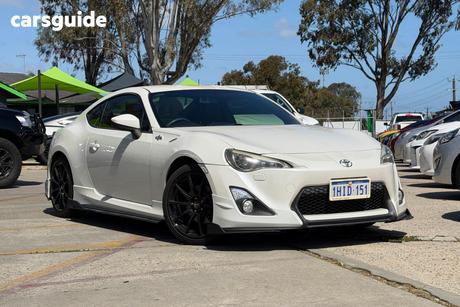 White 2012 Toyota 86 Coupe Gts
