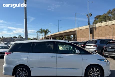 White 2016 Toyota Estima OtherCar AERAS HYBRID
