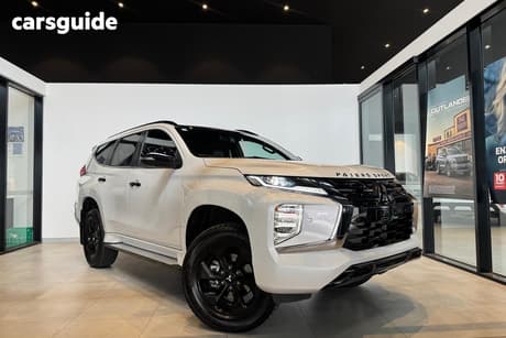 White 2025 Mitsubishi Pajero Sport Wagon Gsr (4Wd) 7 Seat