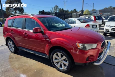 Red 2012 Mitsubishi Outlander Wagon Ls (Fwd)