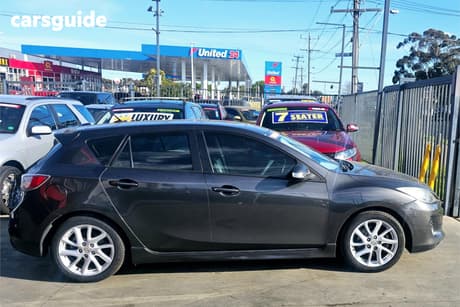 Grey 2012 Mazda 3 Hatchback Sp25