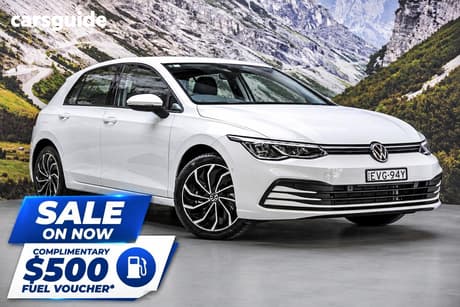 White 2022 Volkswagen Golf Hatchback 110Tsi Life