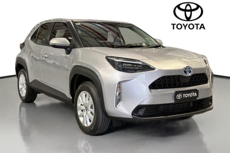 Silver 2023 Toyota Yaris Cross Wagon Gx Hybrid