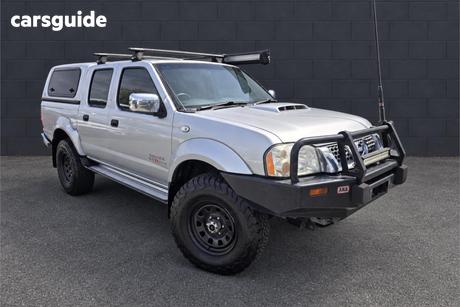 Silver 2010 Nissan Navara Dual Cab Pick-up St-R (4X4)