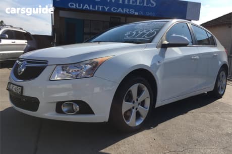 White 2014 Holden Cruze Hatchback Equipe
