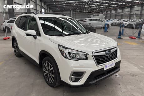 White 2020 Subaru Forester SUV