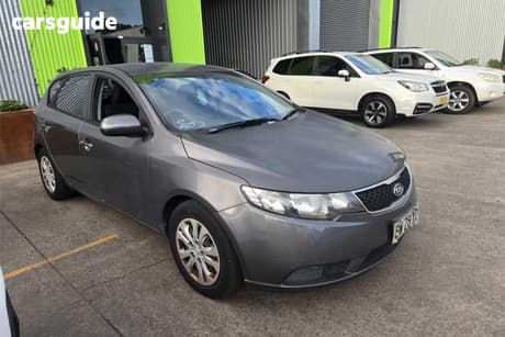 Grey 2012 Kia Cerato Hatchback S