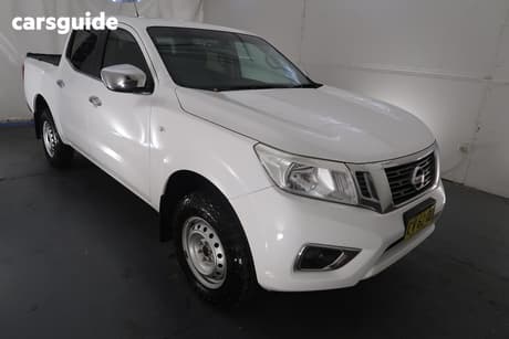 White 2019 Nissan Navara Dual Cab Pick-up Rx (4X2)