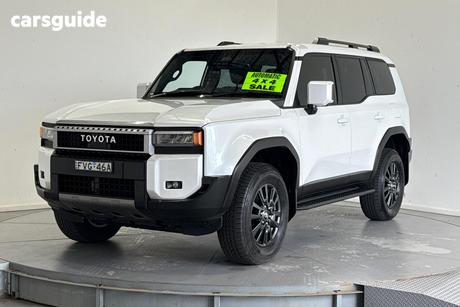 White 2025 Toyota Landcruiser Prado Wagon Gxl