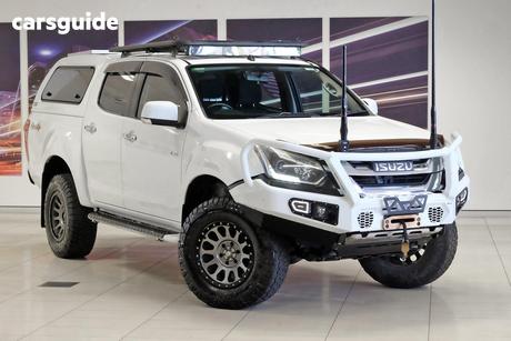 White 2020 Isuzu D-MAX Crew Cab Utility Ls-M (4X4)