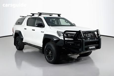 White 2023 Toyota Hilux Double Cab Pick Up Gr-Sport (4X4)