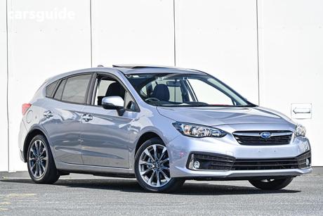 Silver 2022 Subaru Impreza Hatchback 2.0I Premium (Awd)