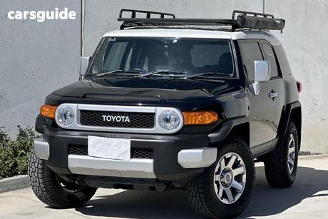 Black 2016 Toyota FJ Cruiser Wagon