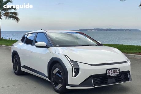 White 2026 Kia Ev4 Sedan AIR STANDARD RANGE F