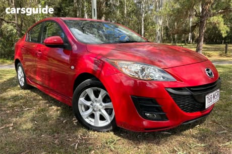 Red 2009 Mazda 3 Sedan Maxx Sport